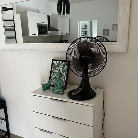 Cosy Loire, T2 Neuf, Front De Loire ,Vue Cathedrale,5Min A Pied Centre Ville Et Parking Prive Ορλεάνη Εξωτερικό φωτογραφία